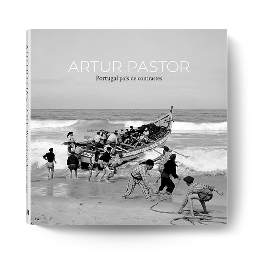 Artur Pastor  - Portugal país de contrastes